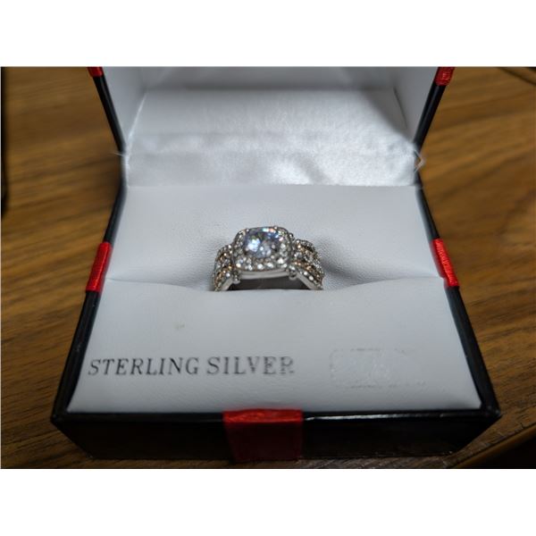 Size 9 Silver Ring (Silver or Silver Plated, Not marked)