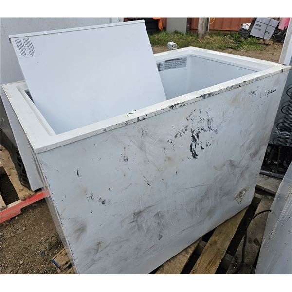 Midea Deep Freeze Model# MRC09M4AWWC - Untested