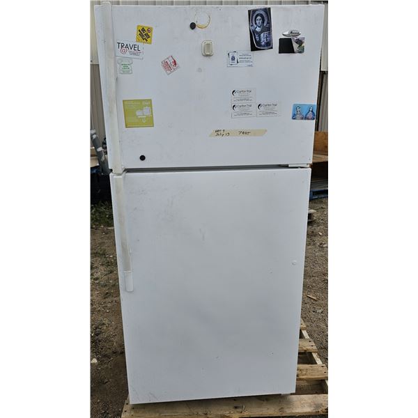 Amana Fridge/Freezer - Untested