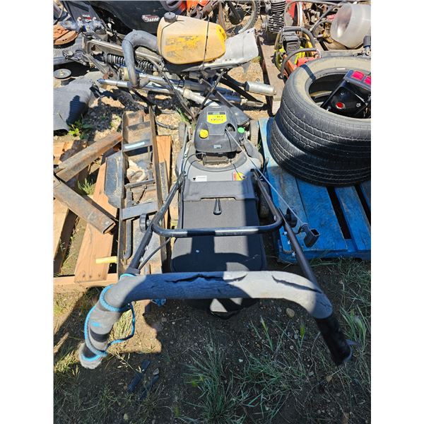 Briggs & Stratton 550 Series Gas Mower - Untested