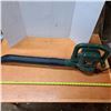 Image 1 : Green black and decker leaf blower