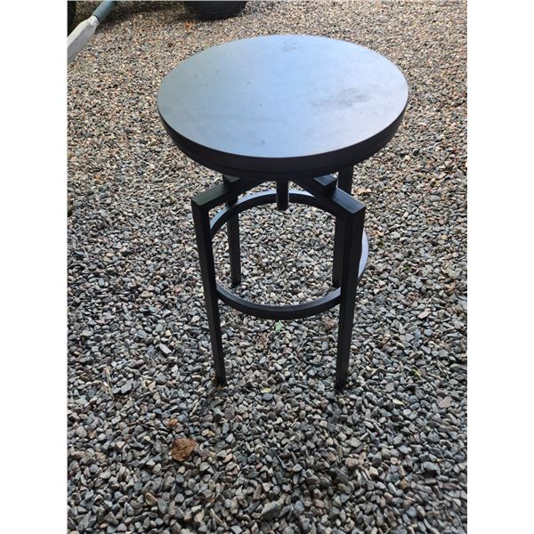 Shop/Bar/Kitchen island stool metal stand. swivels. adjustable and sturdy