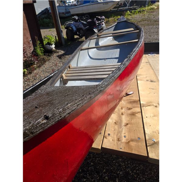 16' fiberglass canoe - no leaks