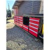 Image 1 : 9 1/2' metal tool bench/work bench 9 1/2 long 3ft high 40" deep 17 drawers all slide good