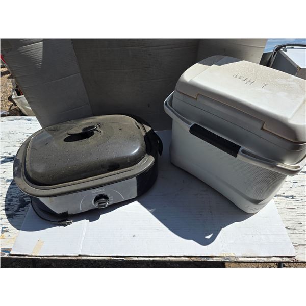 Roaster oven and igloo cooler
