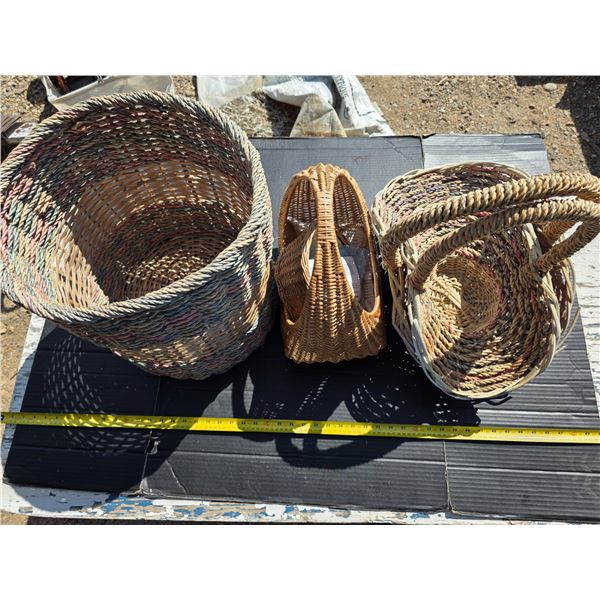 Weave baskets