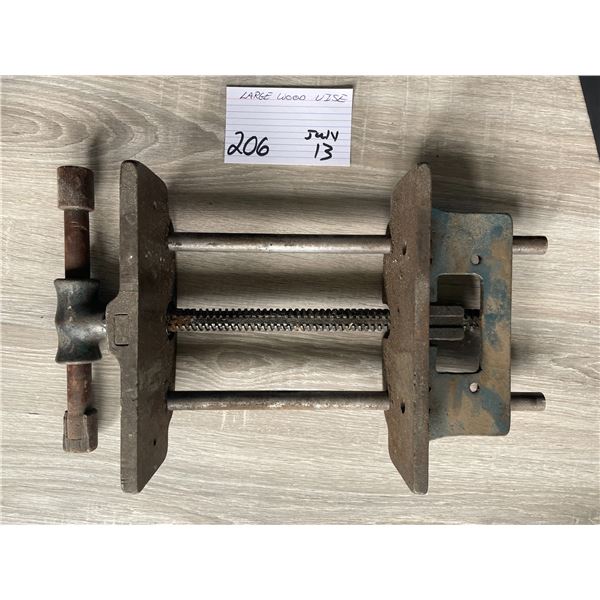 Large wood vise