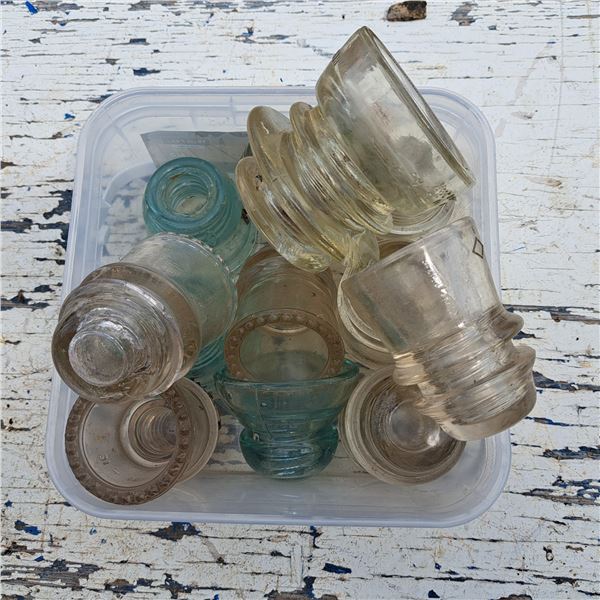 Glass insulators