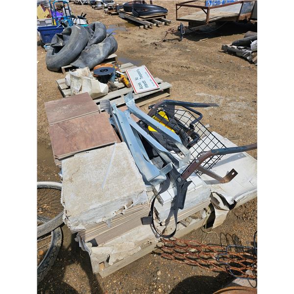 Misc Tiles/Metal Baskets/Tool Bag