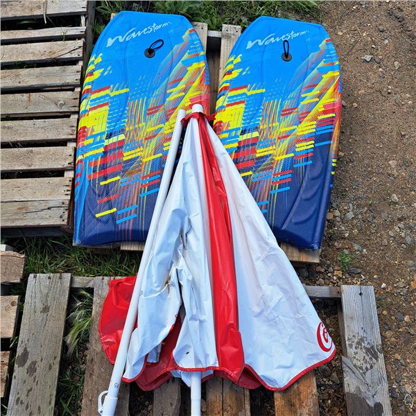 Umbrella and 2 water boards