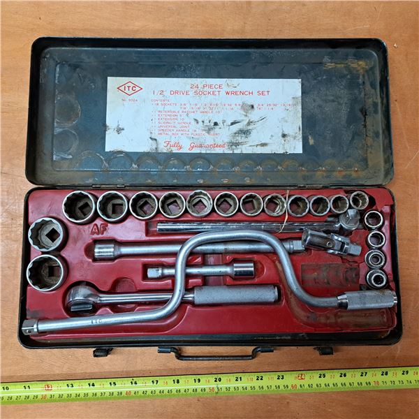 Socket set