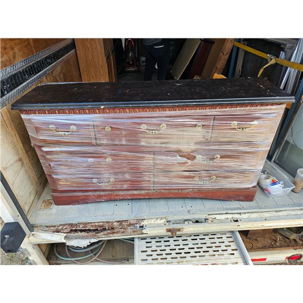 65.5"x16.5"x35" Dresser