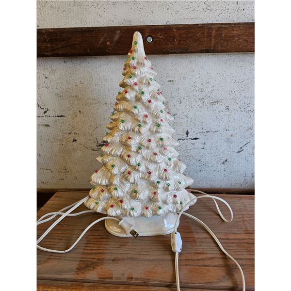 Ceramic Christmas Tree Lamp