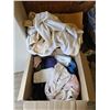 Image 1 : Box Full of Clothing