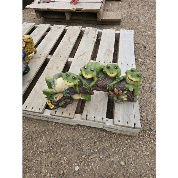 Frog Lawn Ornament