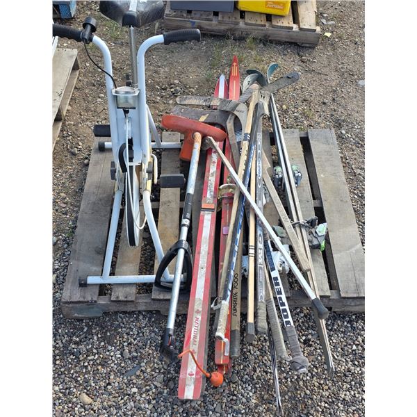 Pallet of misc items