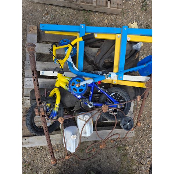 Pallet of misc items