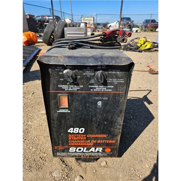 480 Battery Charger/Starter - Untested