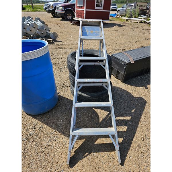 Step Ladder