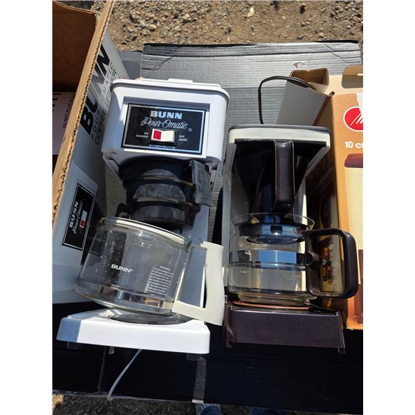 2 coffee makers with original boxes