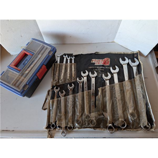 Powerfist Combination Wrench Set Long Pattern w/Glue guns and Case