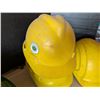 Image 6 : Box full of Construction Helmets (Good Condition)