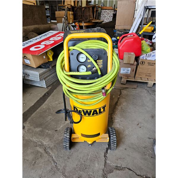 DeWalt 15 Gal Air Compressor 225 Max PSI- Untested