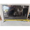 Image 2 : SEKI TV SC-32 HS880N 30"x17" (works w/ Remote as well)