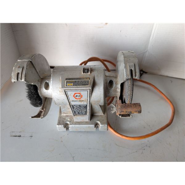Black And decker 5" Bench Grinder NO.7900