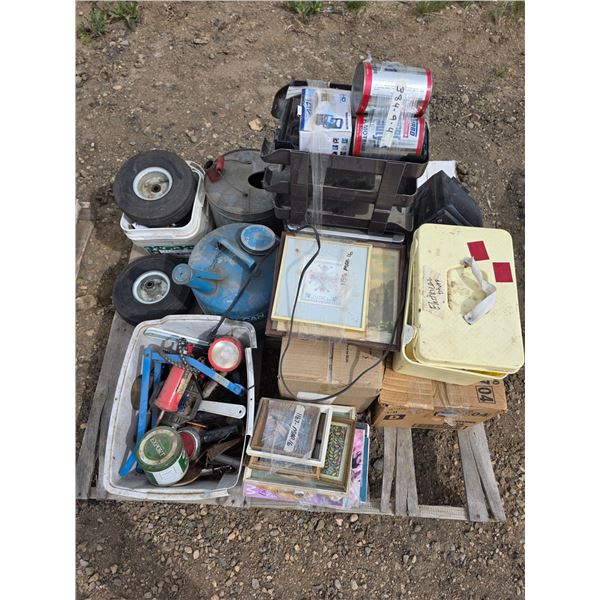 Pallet of misc items