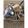 Image 4 : Pallet of misc items