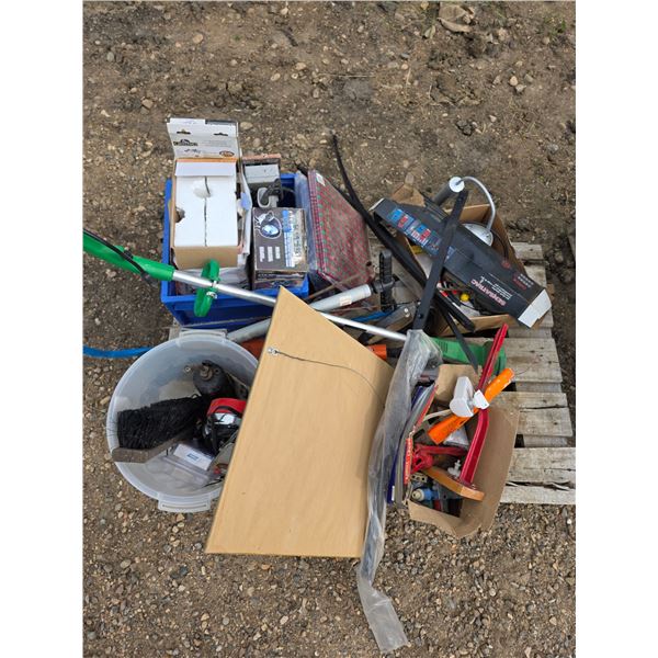 Pallet of misc items