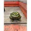 Image 1 : Large Frog Décor