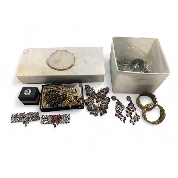 Collection of Fantasy Vintage Jewelry - includes Earrings, Bracelets, Broches & Heavy Marble Jewelry