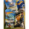Image 2 : Group of Hot Wheels Color Shifters & 2 Vintage Bartender Dolls