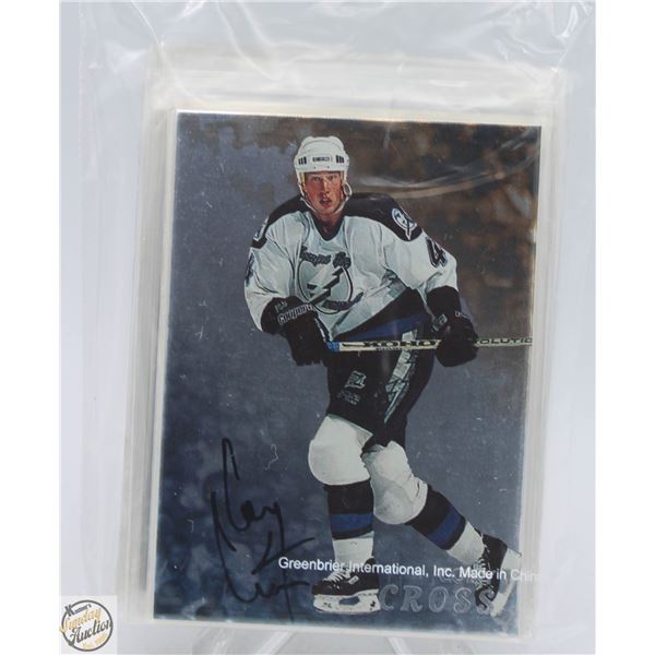 25 ASSORTED AUTOGRAPHED HOCKEY CARDS
