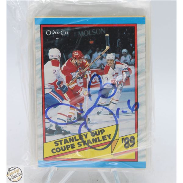 25 ASSORTED AUTOGRAPHED HOCKEY CARDS