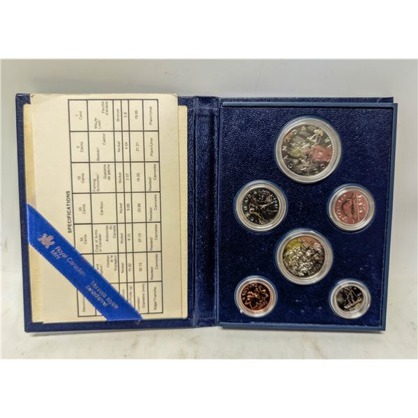 1981 SPECIMEN CANADA COIN SET IN CASE