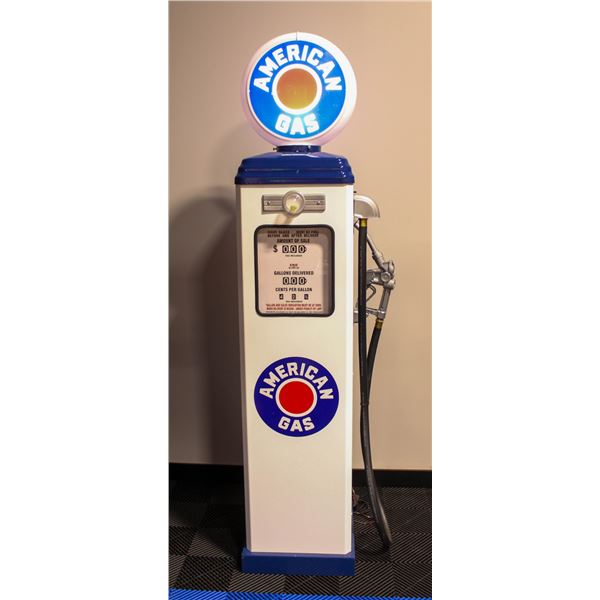 REPRODUCTION AMERICAN GAS GAS PUMP