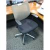 Image 1 : Mesh Back Ergonomic Tilter Chair