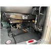 Image 29 : 2022 PETERBILT 367 TRI DRIVE SLEEPER TRUCK TRACTOR