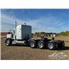 Image 4 : 2022 PETERBILT 367 TRI DRIVE SLEEPER TRUCK TRACTOR