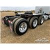 Image 58 : 2022 PETERBILT 367 TRI DRIVE SLEEPER TRUCK TRACTOR