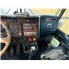 Image 11 : 2005 KENWORTH W900B LONGNOSE T/A TRUCK TRACTOR