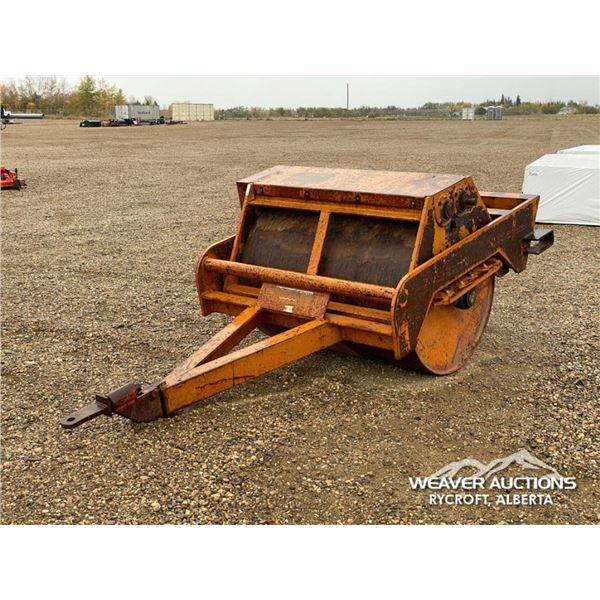 6 FT. PULL TYPE SMOOTH DRUM PACKER