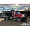 Image 2 : 2014 WESTERN STAR 4700SF T/A SANDER TRUCK