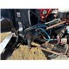 Image 36 : 2013 KENWORTH T800 TRI DRIVE SLEEPER WINCH TRACTOR
