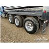 Image 47 : 2018 WESTERN STAR 4900SB TRI/A SLEEPER DUMP TRUCK