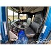 Image 4 : 2018 WESTERN STAR 4900SB TRI/A SLEEPER DUMP TRUCK