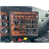 Image 21 : 2000 KENWORTH T800B T/A SLEEPER TRUCK TRACTOR